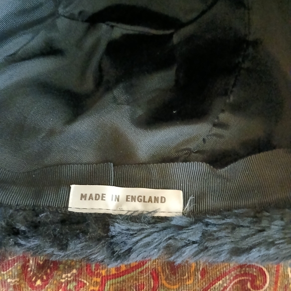 Vintage Black Faux Fur Beanie Hat - Picture 2 of 4